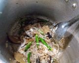 A picture of step 2 of Dum aloo biryani.
