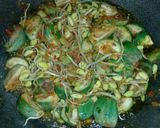 Foto langkah ke 3 dari resep Tumis terong bulat.
