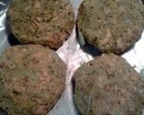 A picture of step 1 of salmon patties.