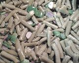 A picture of step 5 of Green beans with hotdogs.