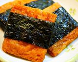 A picture of step 3 of Isobe-yaki Fried Satuma-age with Nori Seaweed.