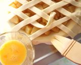 A picture of step 11 of Apple Pie.