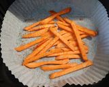 Foto del paso 2 de la receta Palitos de batata en airfryer