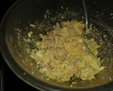 A picture of step 4 of 3 cheeses and smoked ham ravioli.
