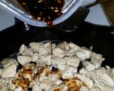A picture of step 3 of Sweet, sticky and spicy chicken.