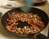 A picture of step 1 of Peanut Chutney.