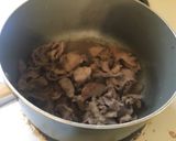 Hình bước làm 1 của món Canh bí Hàn quốc (된장찌개)