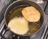 Foto del paso 2 de la receta: Tortas fritas de Doña Petrona
