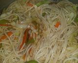 A picture of step 3 of Singapore rice.