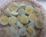 A picture of step 3 of Boiled eggs masala curry.