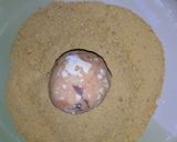A picture of step 5 of Yam egg roll.