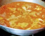 A picture of step 4 of Kakrar jhal / bengali style crab curry.