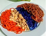 A picture of step 11 of Colorful spaghetti.