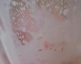 A picture of step 3 of Strawberry Lassi🍓🍓.