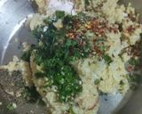 A picture of step 1 of Rice noodles balls.