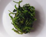 Foto langkah ke 3 dari resep 247. Sigeumchi Namul (Spinach Korean Side Dish 5 menit).