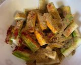 A picture of step 2 of Kaju Turiyanu shakCashew nuts and ridge gourd curry.
