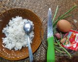 Foto langkah ke 1 dari resep Pizza 3in1 🤭 (nasi lauk pauk jadi sepiring).