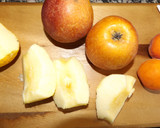Foto del paso 1 de la receta: Postre de fruta “vieja” con crema de mascarpone