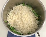 صورة لخطوة 2 من وصفة اسهل طريقة لعمل رز بالبازيلا