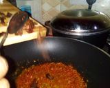 A picture of step 3 of Fried Spaghetti.