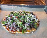 Foto langkah ke 5 dari resep 🍕🍕 Hot and Sweet Beef Pizza 🍕🍕.