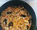 A picture of step 2 of Seafood Paella.
