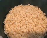 Foto del paso 1 de la receta: Moñitos con salsa de atún y crema