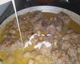 صورة لخطوة 5 من وصفة أصباغ اللحم بصلصة الفطر