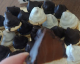 Foto del paso 5 de la receta: Conitos con dulce de leche