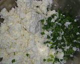 A picture of step 2 of Green Garlic And Paneer Paratha.