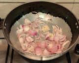 A picture of step 7 of Mushroom and egg Galette.