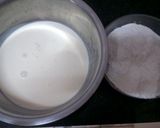 Foto del paso 1 de la receta: Cuernitos y bizcochitos "con dos ingredientes", facilísimos,  rapidísimos 