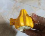 A picture of step 3 of Cashew Mawa Modak.