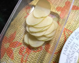 Foto del paso 1 de la receta: Chip de patatas sin grasas