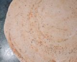 A picture of step 4 of Masala lacha parantha.