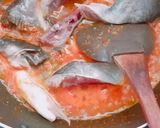Foto langkah ke 3 dari resep Ikan Patin Asam Pedas.