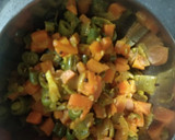 முட்டை மசாலா ஊத்தாப்பம் ரெசிபி ஸ்டேப் 1 புகைப்படம்