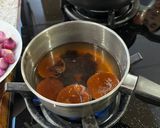 Foto langkah ke 1 dari resep Es Cincau Selasih Gula Aren Susu.