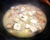 Foto del paso 6 de la receta Dados de atún congelado al ajillo con puré de alubia blanca