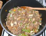 Foto del paso 3 de la receta: Codillo de cerdo guisado