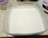 Foto langkah ke 1 dari resep Bolu Kukus Semangka Mekar (ukuran 1/2 kg).