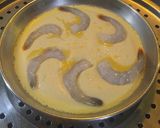 Foto langkah ke 2 dari resep Steam egg with prawn.