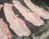 A picture of step 2 of French toast and bacon breakfast.