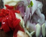 Foto langkah ke 2 dari resep Tumis daun pepaya jepang ga pahit.
