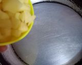 A picture of step 5 of Memon's Fusion Omelette.