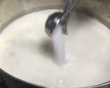 A picture of step 2 of Sheer khurma.