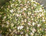 स्वांजना के फूल की सब्जी(Savanjna ke phool ki sabzi recipe in hindi) रेसिपी चरण 1 फोटो