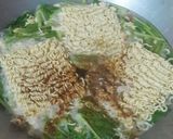 Foto langkah ke 5 dari resep Mie Instan Kuah Nyemek.