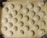 Foto del paso 6 de la receta: Galletitas craqueladas de limón "Naty"